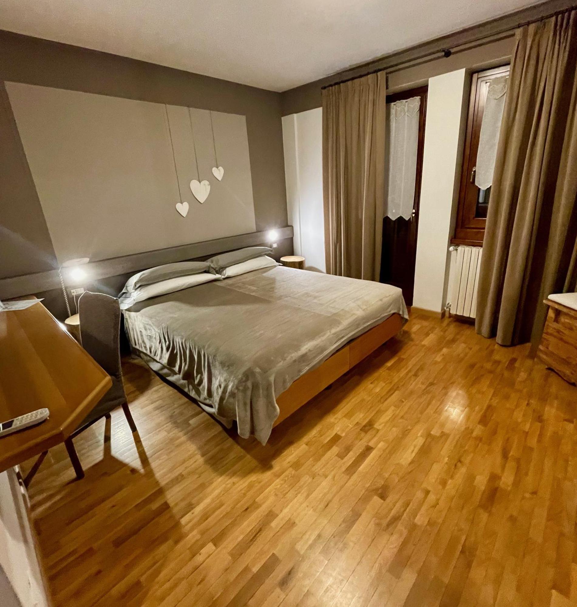 Hotel Garni Sorriso Ponte Di Legno Exterior photo